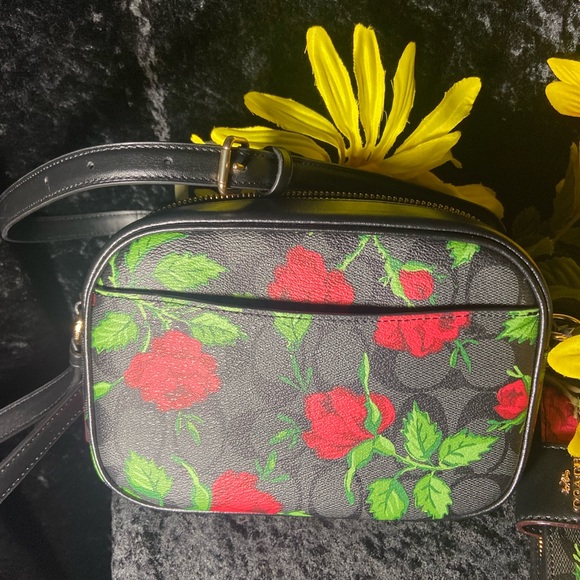 Coach bag & wallet - Gorgeous floral purse w/ matching wallet (sold as a set) - Picture 7 of 16